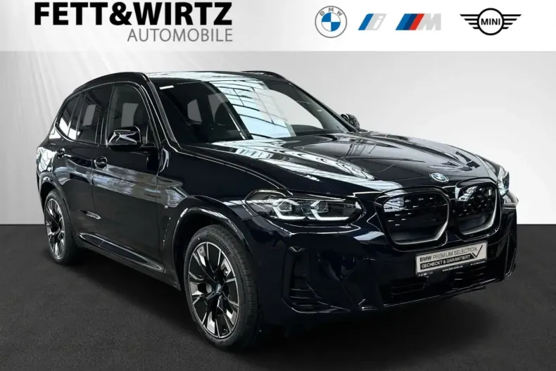 BMW iX3 (Seria i) din 2023 cu 72.900 km - oferta BMW185557 - foto 1