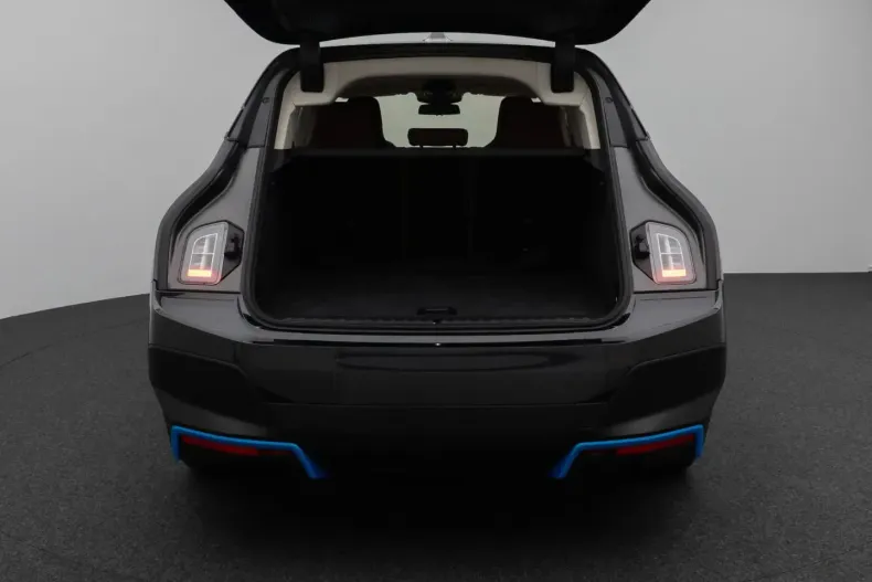 BMW iX (Seria i) din 2022 cu 16.871 km - oferta BMW185558 - foto 13