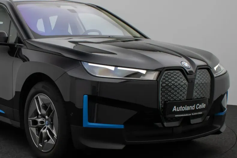 BMW iX (Seria i) din 2022 cu 16.871 km - oferta BMW185558 - foto 14