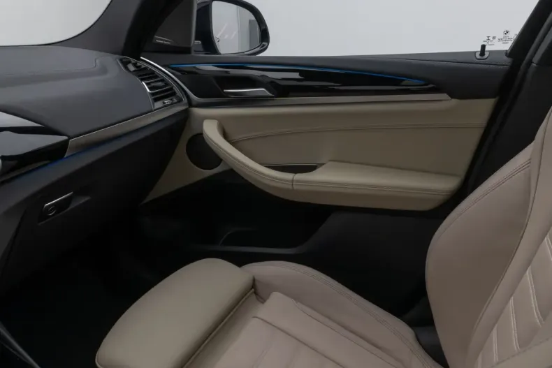 BMW iX3 (Seria i) din 2022 cu 25.852 km - oferta BMW185560 - foto 34