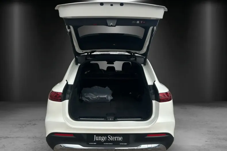 Mercedes-Benz EQS SUV din 2022 cu 7.942 km - oferta MER185562 - foto 13