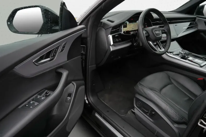 Audi Q8 din 2025 cu 17.552 km - oferta AUD185566 - foto 14