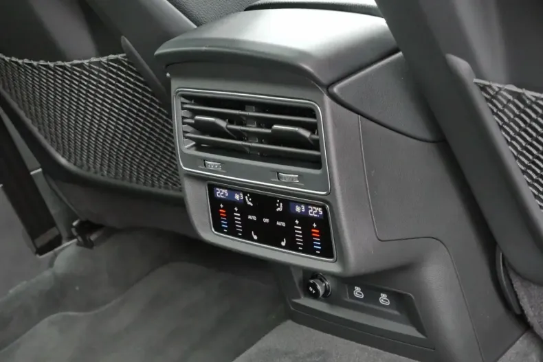 Audi Q8 din 2025 cu 27.541 km - oferta AUD185567 - foto 15