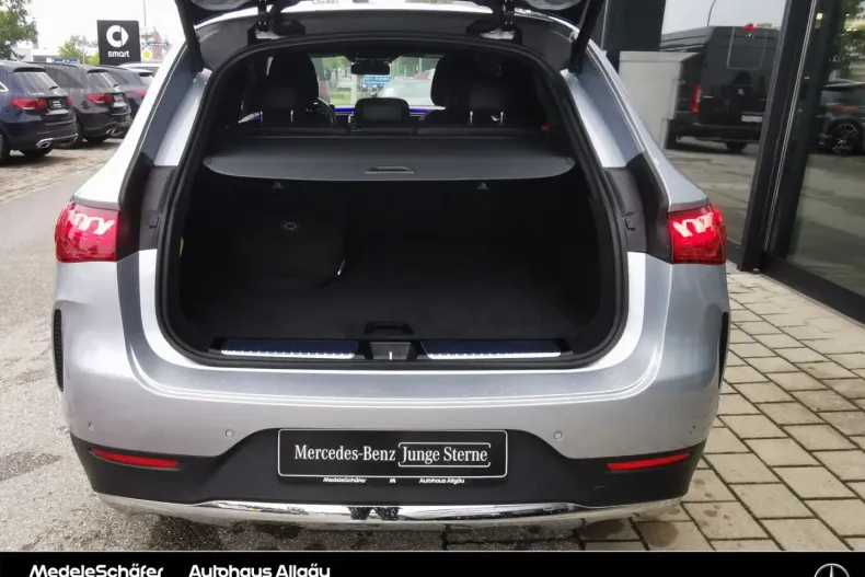 Mercedes-Benz EQE SUV din 2024 cu 20.498 km - oferta MER185569 - foto 11
