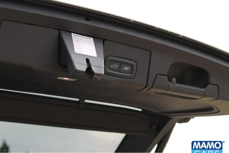 Volvo XC60 din 2024 cu 17.567 km - oferta VOL185570 - foto 13