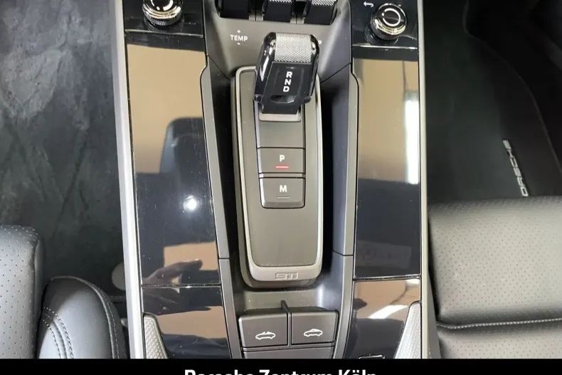 Porsche 992 din 2024 cu 13.213 km - oferta POR185575 - foto 17