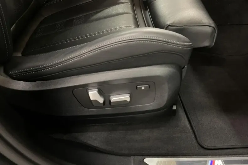 BMW X5 (Seria X) din 2022 cu 81.864 km - oferta BMW185576 - foto 31