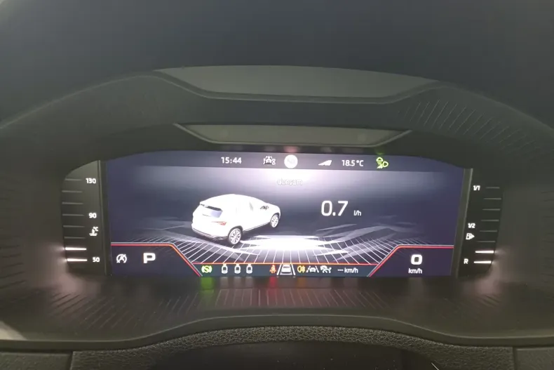 Skoda Karoq din 2024 cu 18.191 km - oferta SKO185583 - foto 15