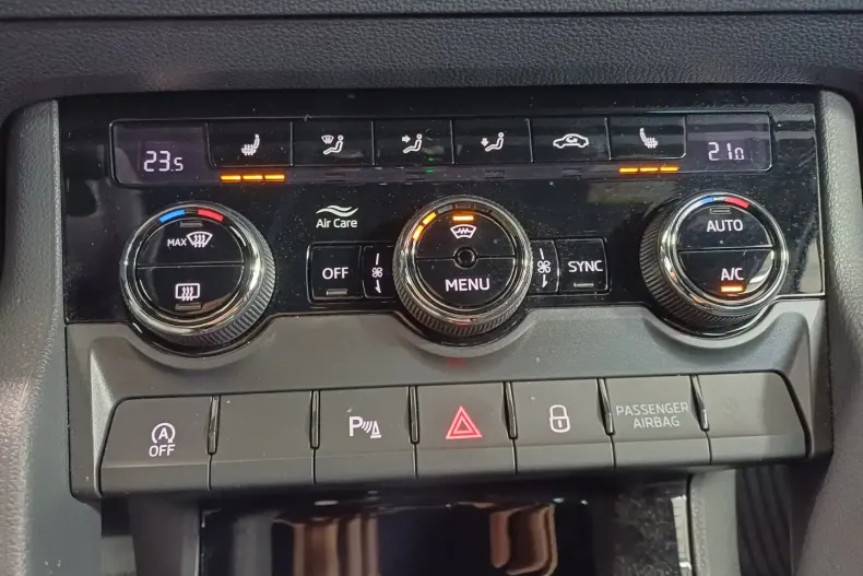 Skoda Karoq din 2024 cu 18.191 km - oferta SKO185583 - foto 16