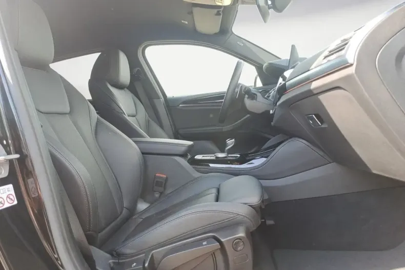 BMW X4 (Seria X) din 2024 cu 22.954 km - oferta BMW185592 - foto 8