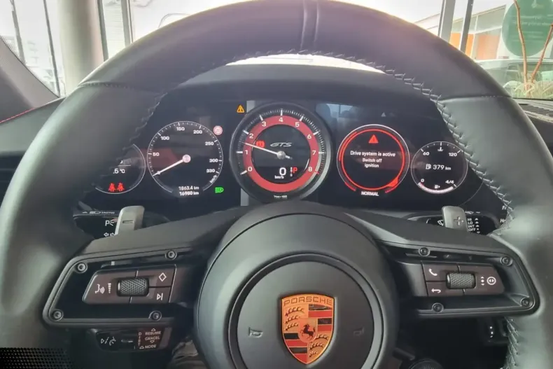 Porsche 911 din 2022 cu 25.000 km - oferta POR185597 - foto 10