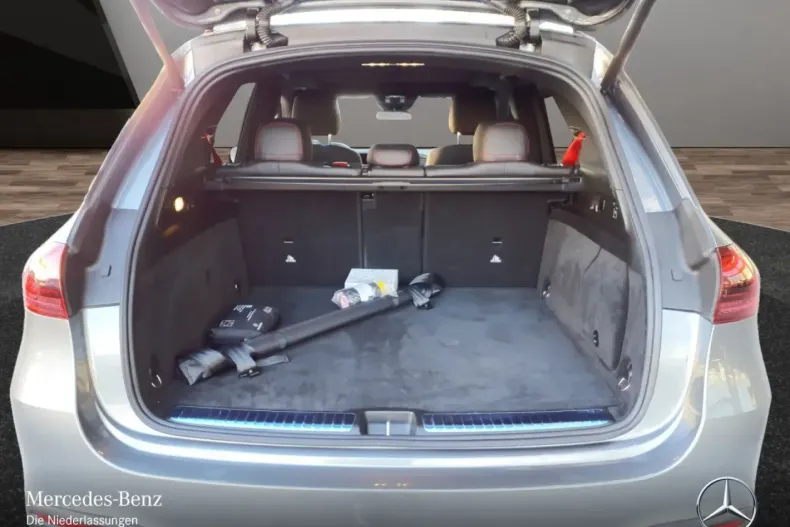 Mercedes-Benz GLE 53 AMG (Clasa GLE) din 2025 cu 21.330 km - oferta MER185599 - foto 16