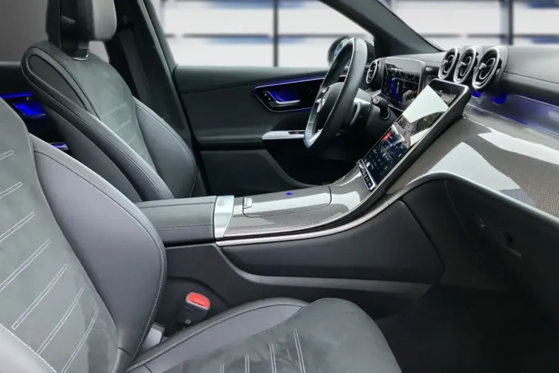 Mercedes-Benz GLC 220 (Clasa GLC) din 2024 cu 18.182 km - oferta MER185605 - foto 14