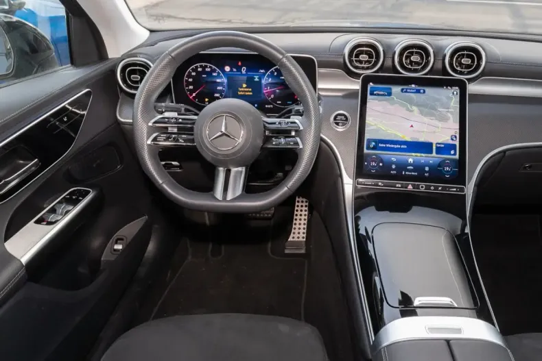 Mercedes-Benz GLC 200 (Clasa GLC) din 2025 cu 29.086 km - oferta MER185606 - foto 5