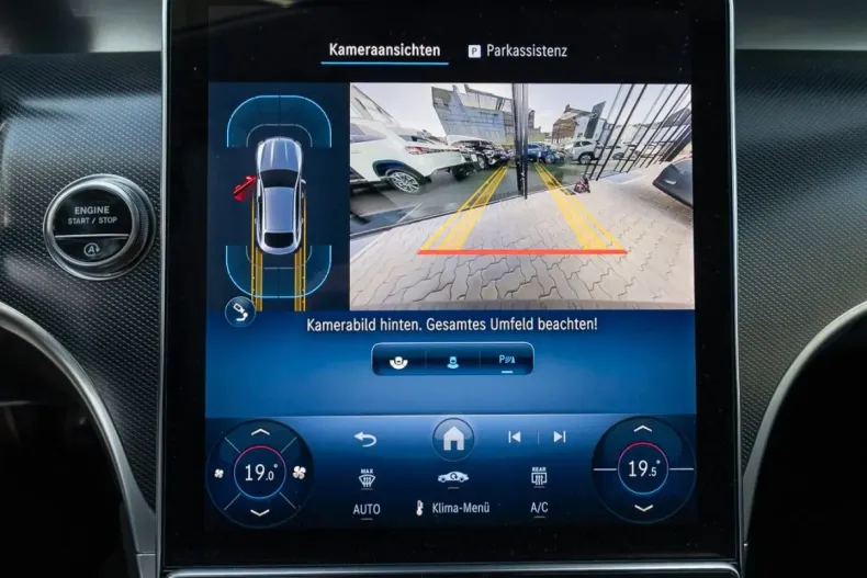 Mercedes-Benz GLC 200 (Clasa GLC) din 2025 cu 29.086 km - oferta MER185606 - foto 7