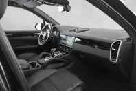 Porsche Cayenne din 2022 cu 28.743 km - oferta POR185613 - foto 7