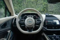 Aston Martin DBX din 2025 cu 9.800 km - oferta AST185615 - foto 5