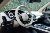 Aston Martin DBX din 2025 cu 9.800 km - oferta AST185615 - foto 8