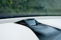 Aston Martin DBX din 2025 cu 9.800 km - oferta AST185615 - foto 12