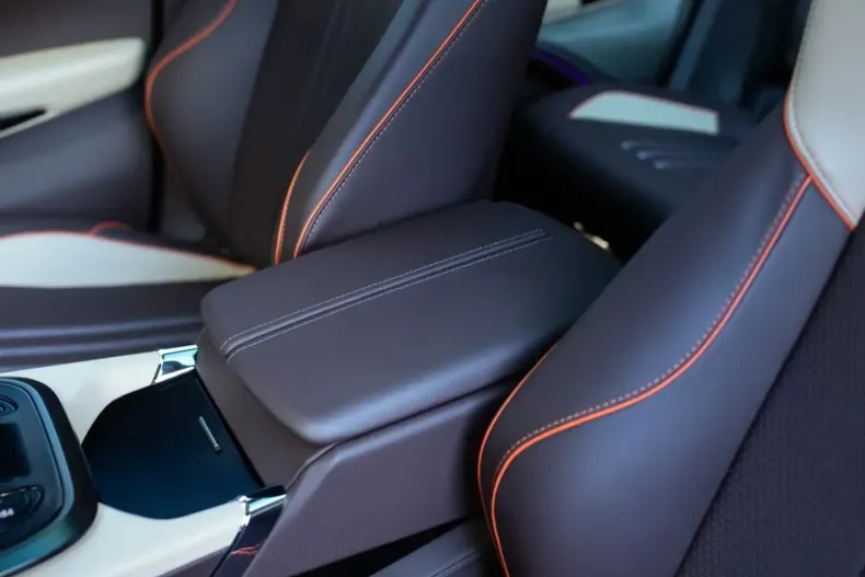 Aston Martin DBX din 2025 cu 9.800 km - oferta AST185615 - foto 21