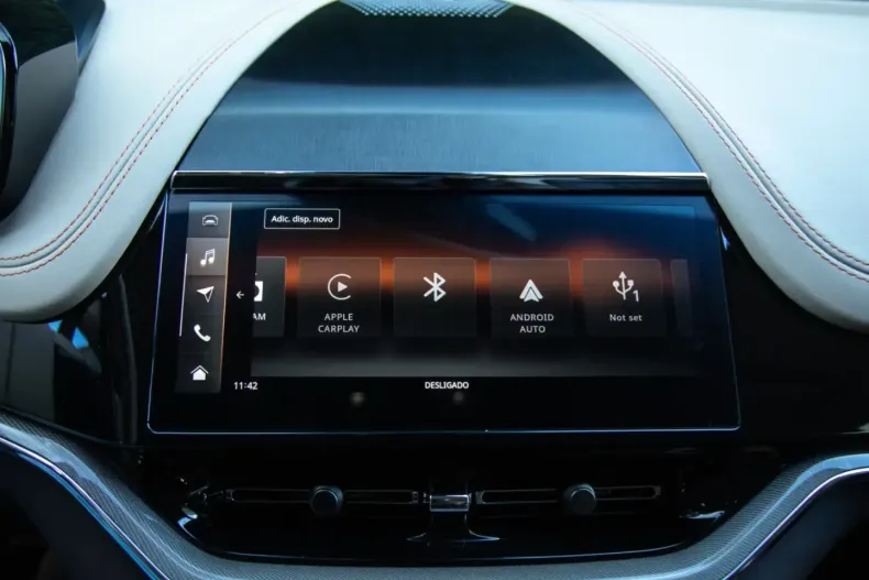 Aston Martin DBX din 2025 cu 9.800 km - oferta AST185615 - foto 28