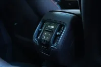 Aston Martin DBX din 2025 cu 9.800 km - oferta AST185615 - foto 30