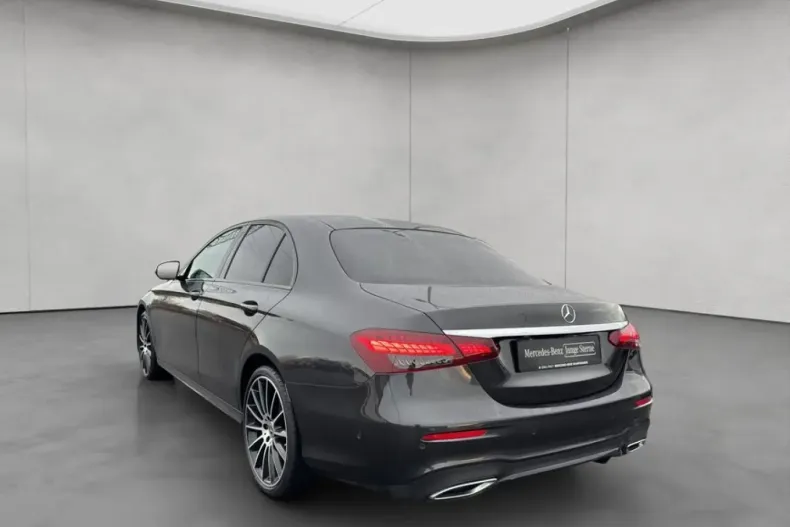 Mercedes-Benz E 300 (Clasa E) din 2022 cu 74.622 km - oferta MER185616 - foto 3