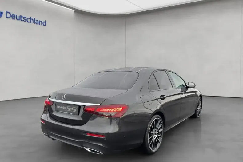 Mercedes-Benz E 300 (Clasa E) din 2022 cu 74.622 km - oferta MER185616 - foto 6