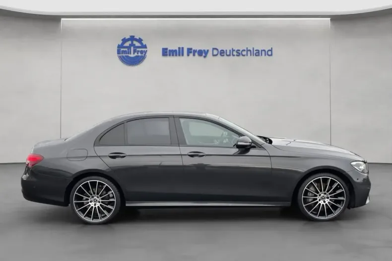 Mercedes-Benz E 300 (Clasa E) din 2022 cu 74.622 km - oferta MER185616 - foto 7