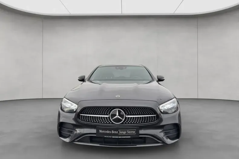 Mercedes-Benz E 300 (Clasa E) din 2022 cu 74.622 km - oferta MER185616 - foto 9