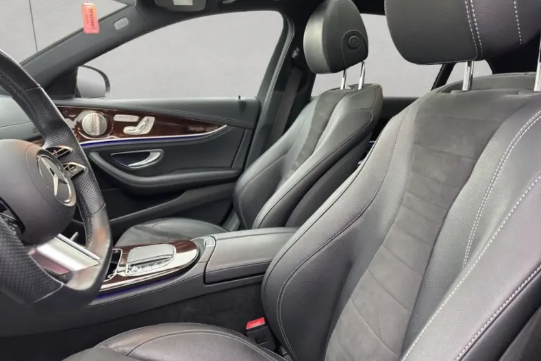 Mercedes-Benz E 300 (Clasa E) din 2022 cu 74.622 km - oferta MER185616 - foto 10