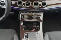 Mercedes-Benz E 300 (Clasa E) din 2022 cu 74.622 km - oferta MER185616 - foto 14