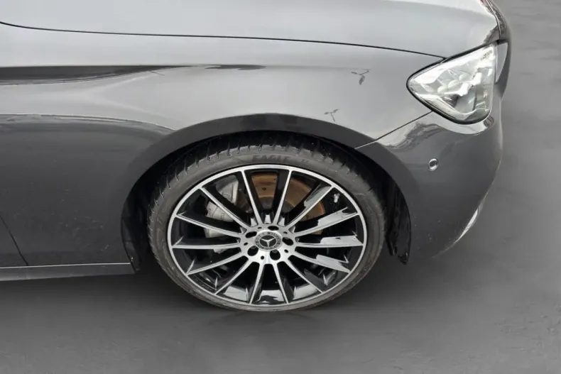 Mercedes-Benz E 300 (Clasa E) din 2022 cu 74.622 km - oferta MER185616 - foto 29