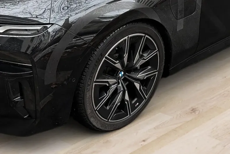 BMW M760 (Modele M) din 2024 cu 30.000 km - oferta BMW185618 - foto 8