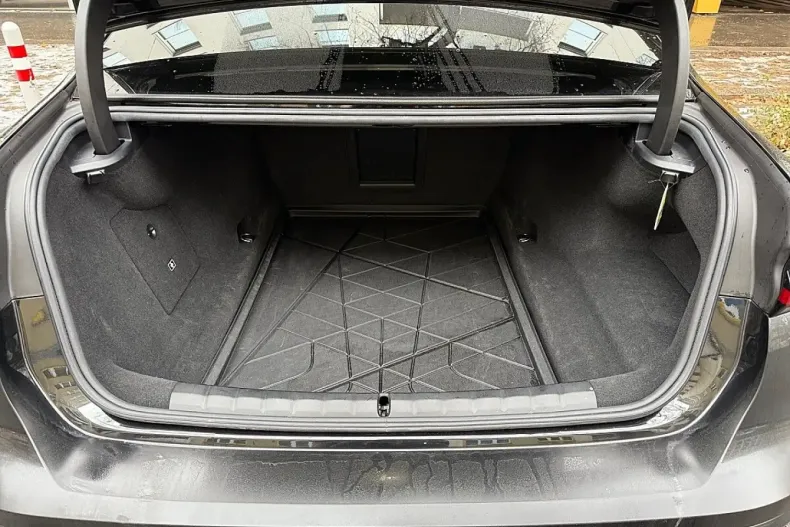 BMW M760 (Modele M) din 2024 cu 30.000 km - oferta BMW185618 - foto 10