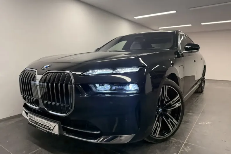 BMW 750 (Seria 7) din 2025 cu 4.965 km - oferta BMW185619 - foto 8