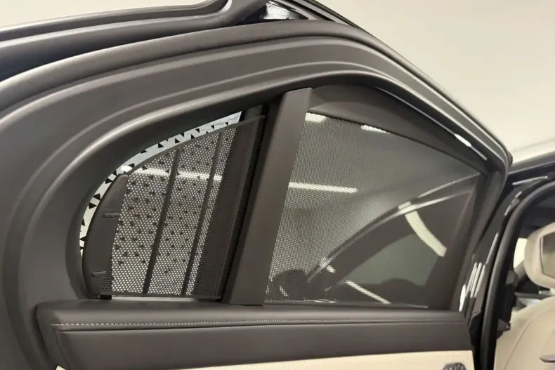 BMW 750 (Seria 7) din 2025 cu 4.965 km - oferta BMW185619 - foto 21