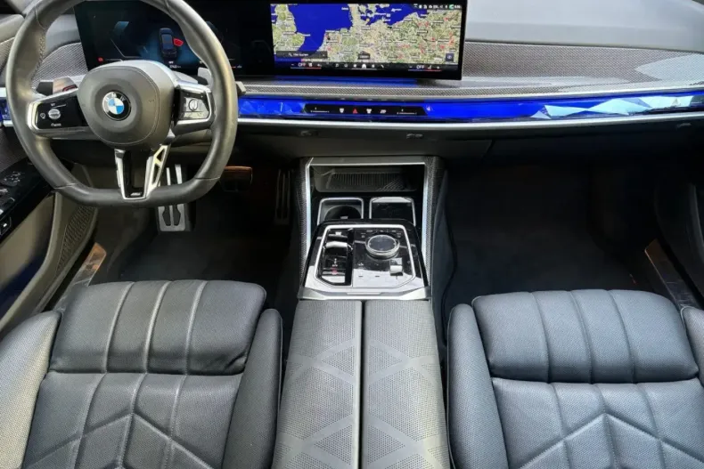 BMW 740 (Seria 7) din 2024 cu 27.422 km - oferta BMW185620 - foto 12