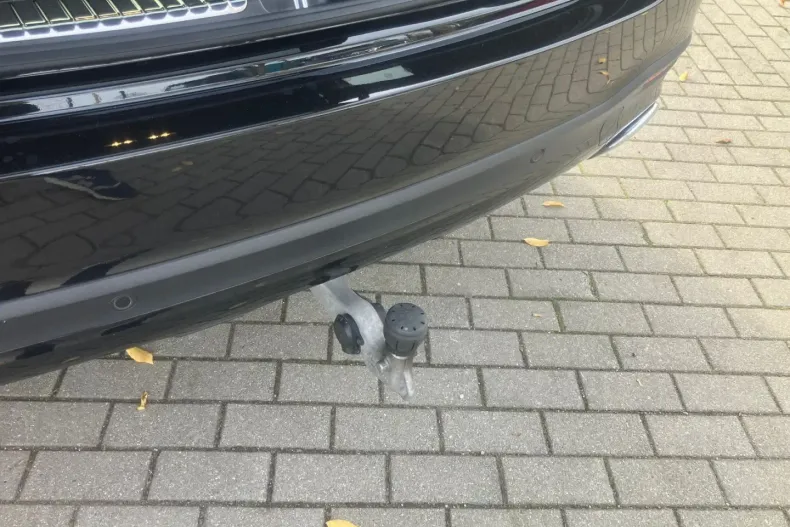 Mercedes-Benz GLE 400 (Clasa GLE) din 2024 cu 39.985 km - oferta MER185622 - foto 9