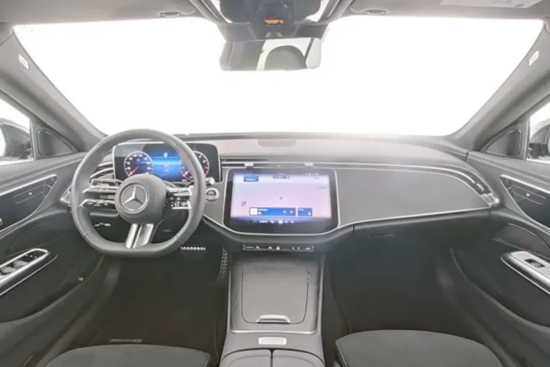 Mercedes-Benz E 200 (Clasa E) din 2024 cu 28.600 km - oferta MER185624 - foto 8