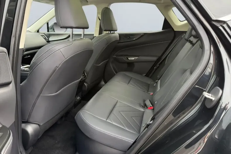 Lexus NX 350h din 2024 cu 19.030 km - oferta LEX185626 - foto 17