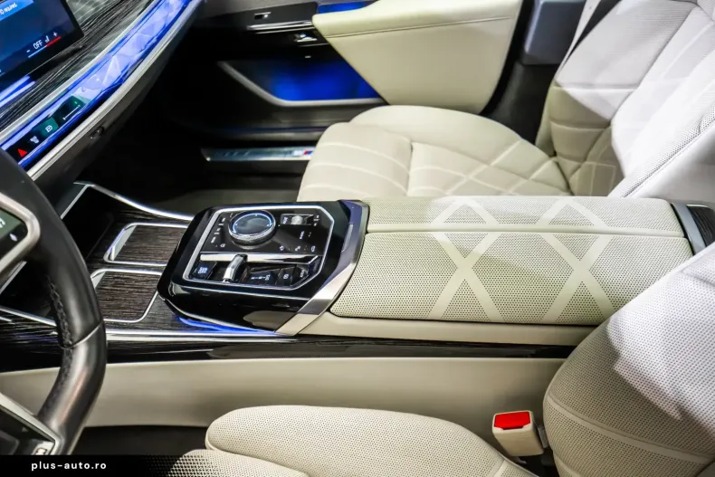 BMW 750 (Seria 7) din 2023 cu 84.800 km - oferta BMW185627 - foto 12