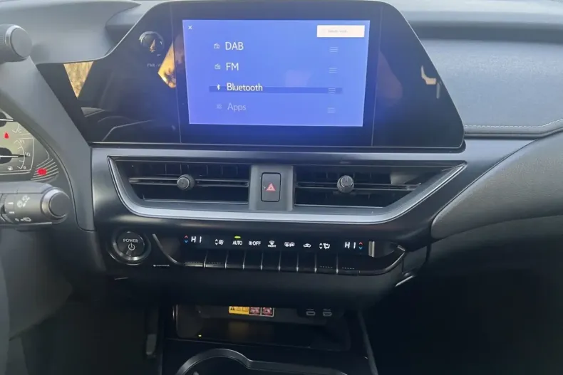 Lexus UX din 2023 cu 16.301 km - oferta LEX185633 - foto 15