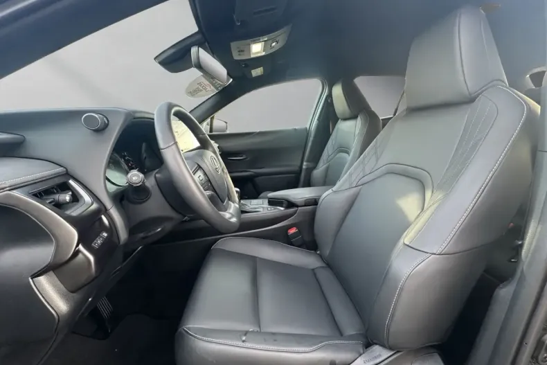 Lexus UX din 2023 cu 18.372 km - oferta LEX185634 - foto 9