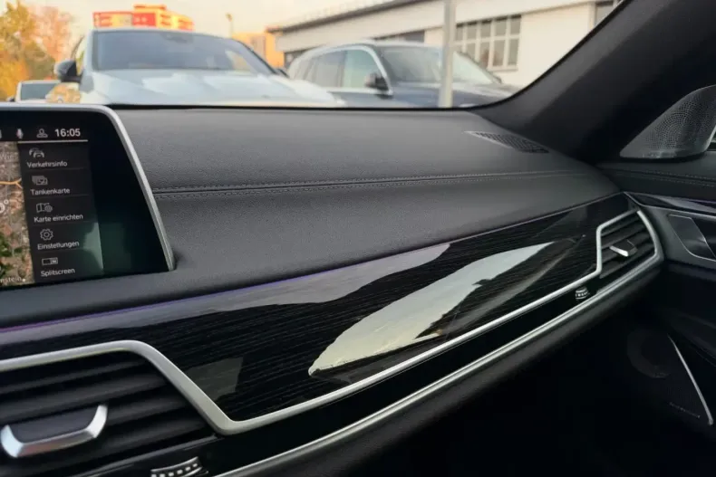 BMW 740 (Seria 7) din 2022 cu 59.500 km - oferta BMW185638 - foto 15