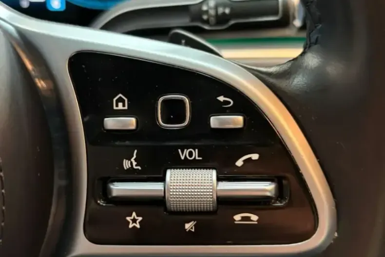 Mercedes-Benz GLE 300 (Clasa GLE) din 2024 cu 79.485 km - oferta MER185642 - foto 18