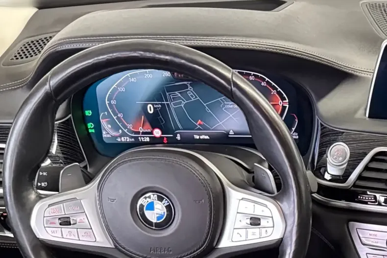 BMW 730 (Seria 7) din 2022 cu 55.800 km - oferta BMW185645 - foto 19