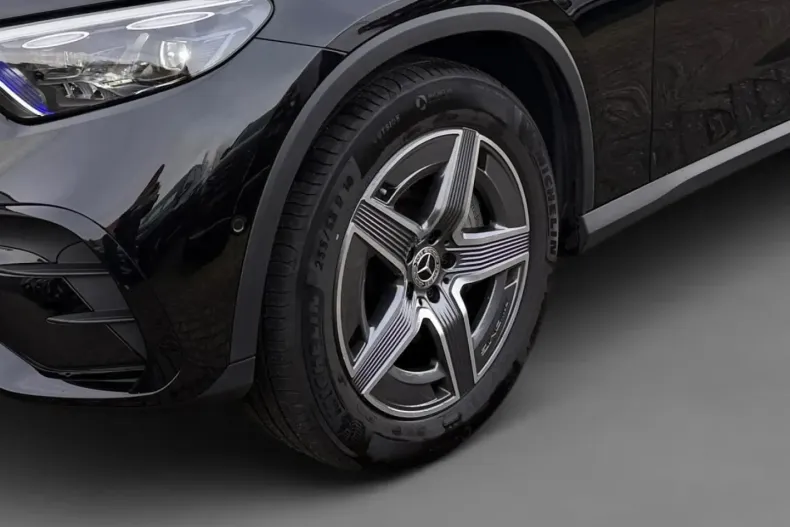 Mercedes-Benz GLC 200 (Clasa GLC) din 2024 cu 19.343 km - oferta MER185647 - foto 10