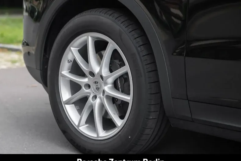 Porsche Cayenne din 2024 cu 22.488 km - oferta POR185652 - foto 19