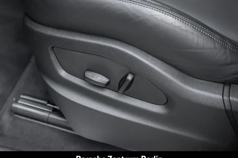 Porsche Cayenne din 2024 cu 22.488 km - oferta POR185652 - foto 21